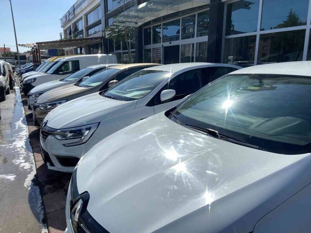 2. el araçlarda bugünden itibaren  6 ay 6 bin kilometre şartı başladı