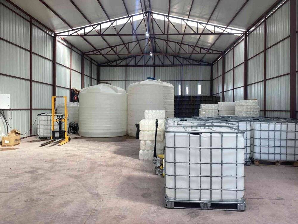 Binlerce kişiyi zehirleyeceklerdi: Kıskıvrak yakalandılar