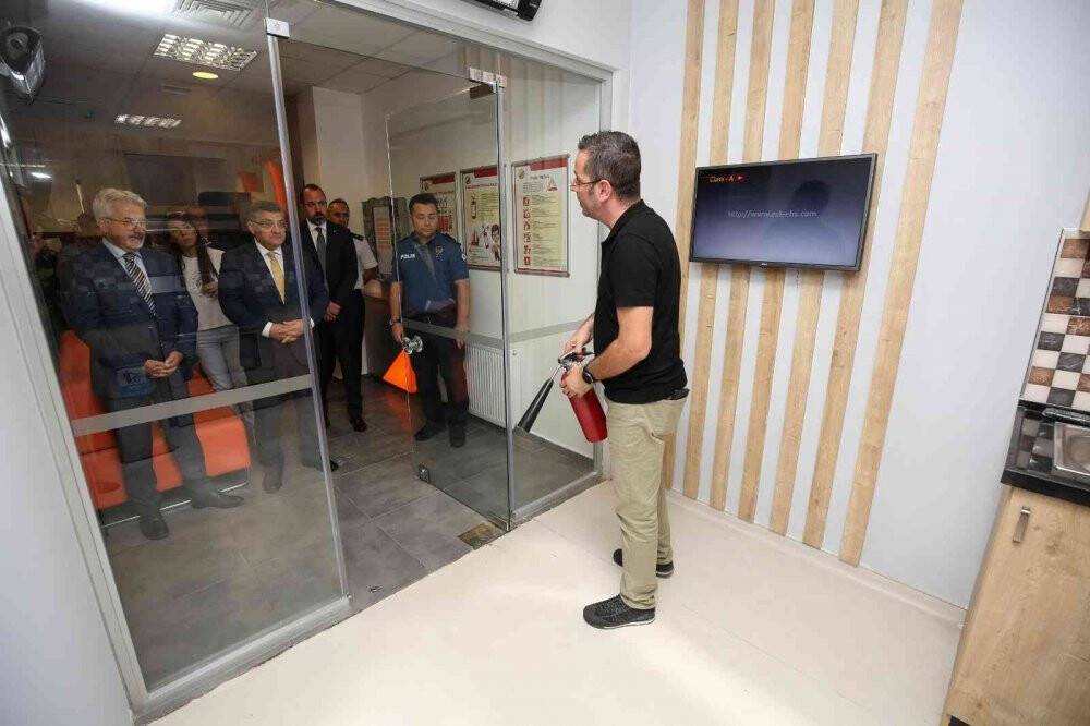 Deprem simülasyonunda 6.5 büyüklüğünde depremi yaşadılar