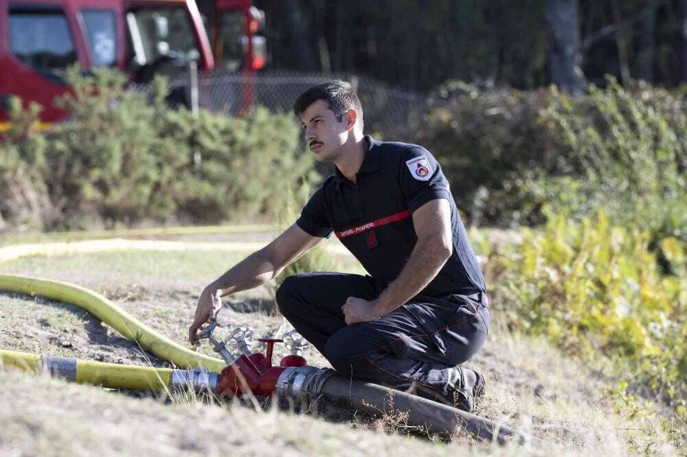 Fransa’da 3 bin 600 hektar ormanlık alan küle döndü
