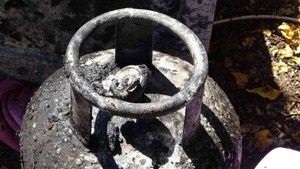 Tarım işçilerinin kaldığı ev çıkan yangında kullanılamaz hale geldi