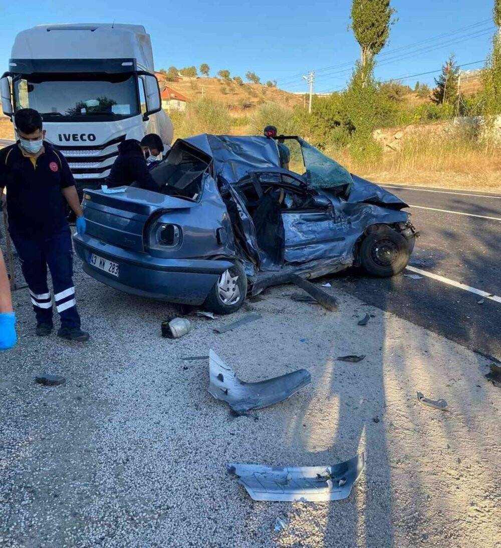Antalya’da trafik kazası 4 Ölü, 1 Yaralı