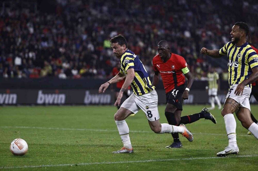 UEFA Avrupa Ligi: Rennes: 2 - Fenerbahçe: 2 (Maç sonucu)
