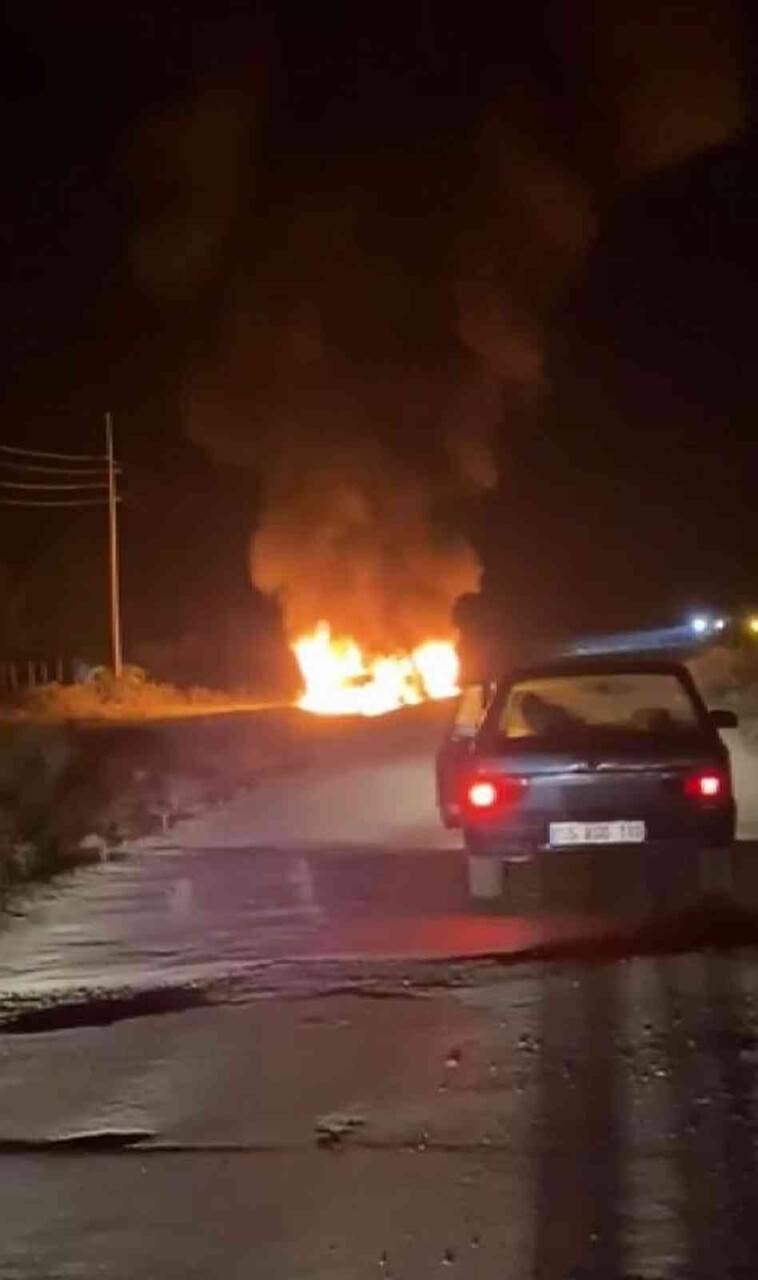 Anne-oğula çarparak ölümüne yol açtılar, aracı yakıp kayıplara karıştılar