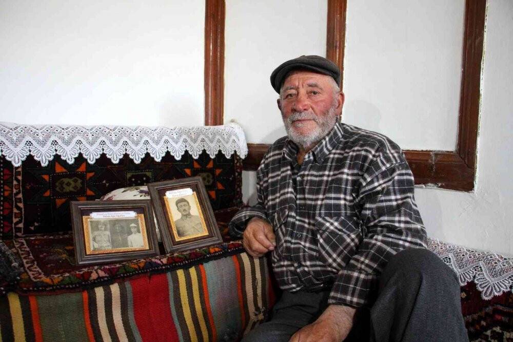 Dışardan sıradan bir ev gibi görülüyor, içerisinde 2 asırlık tarih yatıyor