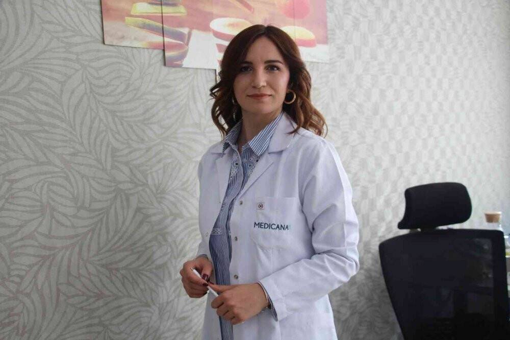 Uzmanı uyardı: "Basit şekerli besinler depresyonu tetikleyebiliyor"