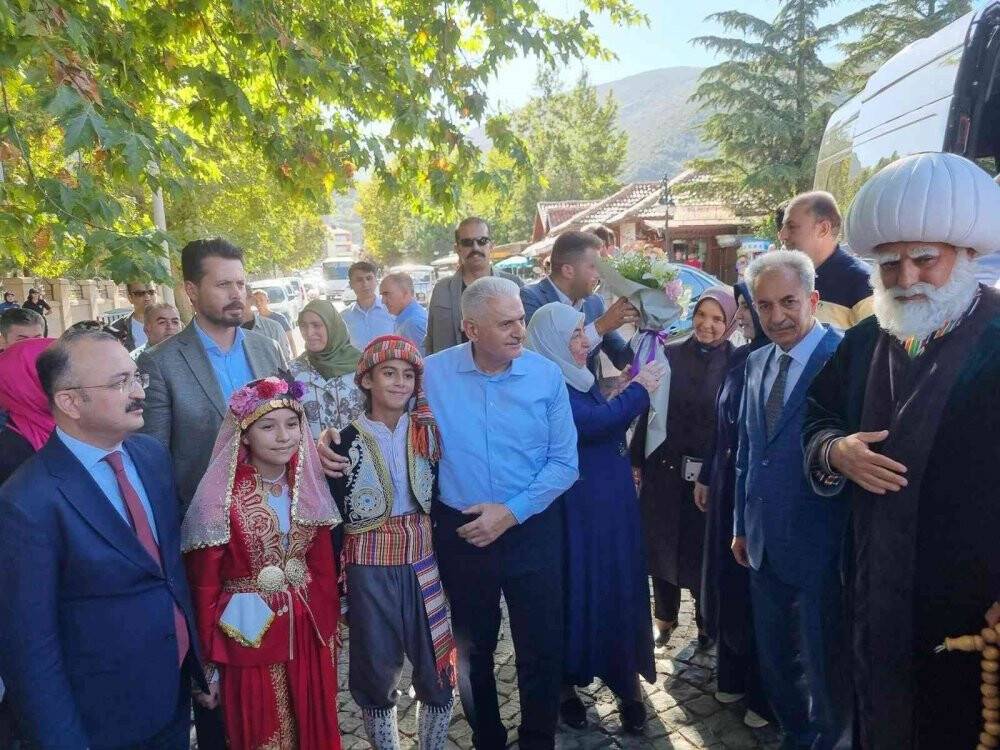 AK Parti Genel Başkanvekili Binali Yıldırım Çocuk Şenliği’ne katıldı