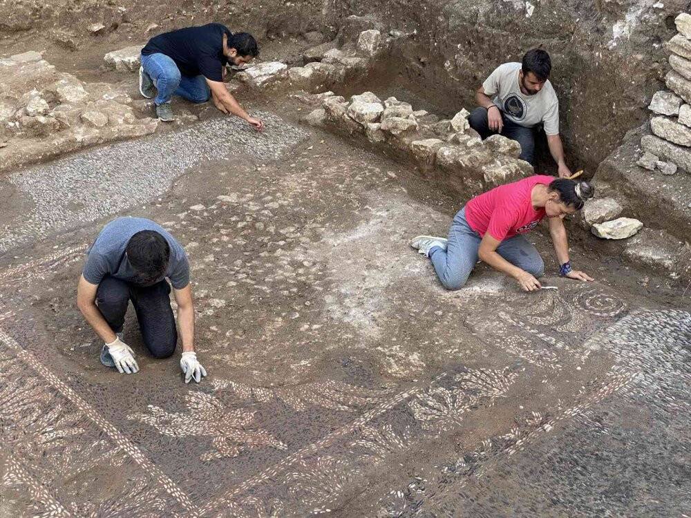 Balatlar kazısında Helenistik dönem mimarisi bulundu