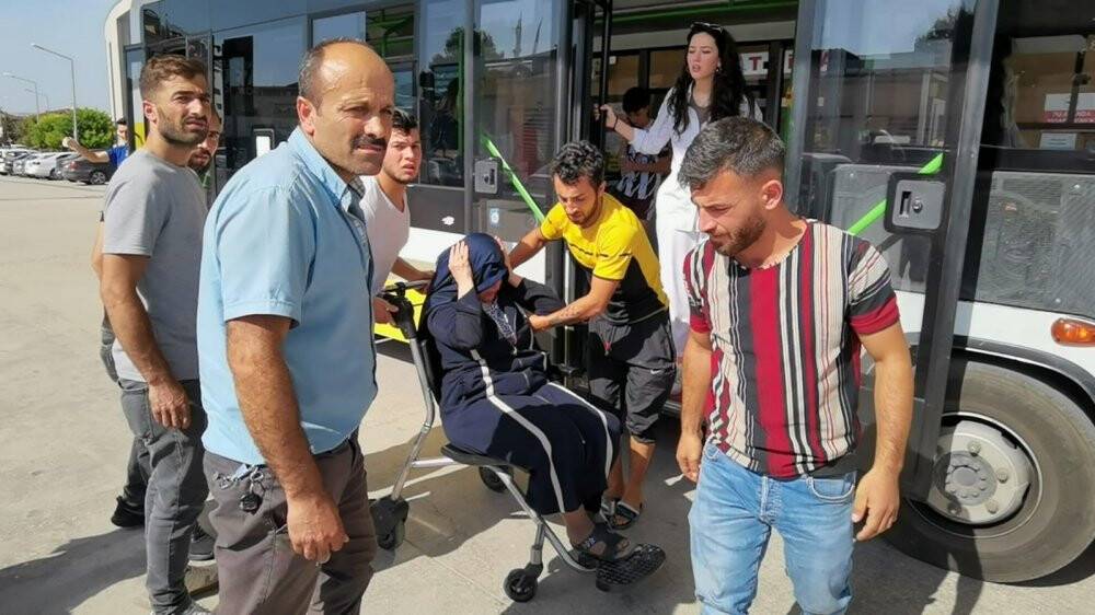 Bursa’da otobüs şoförü saniyelerle yarıştı; o anlar kameraya yansıdı
