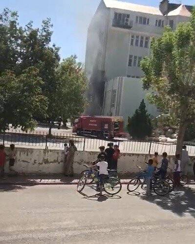 Sağlık merkezinde çıkan yangın söndürüldü