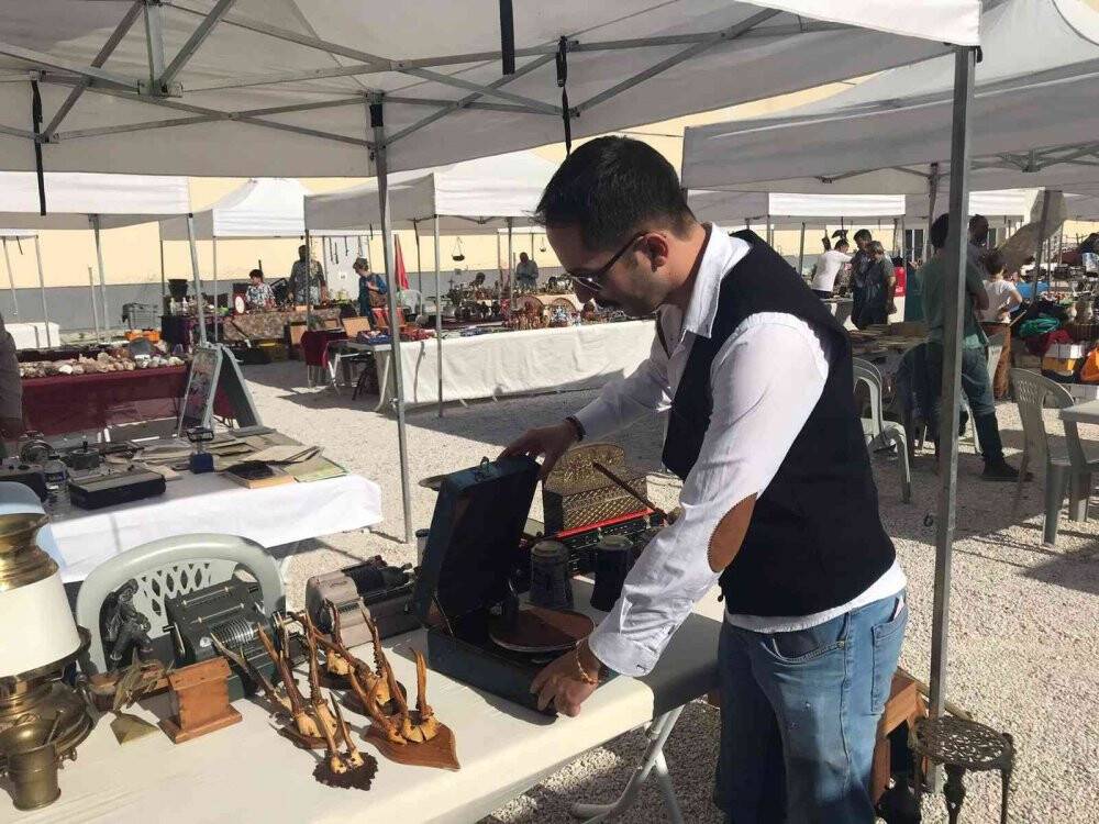 Yaklaşık 100 yıllık tarihiyle gramofon severlerin beğenisini topluyor