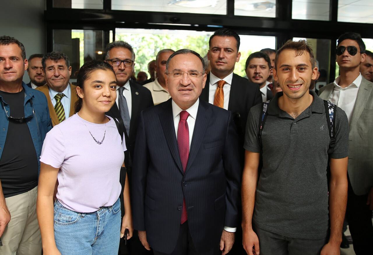 bakan-bozdag-2.jpg