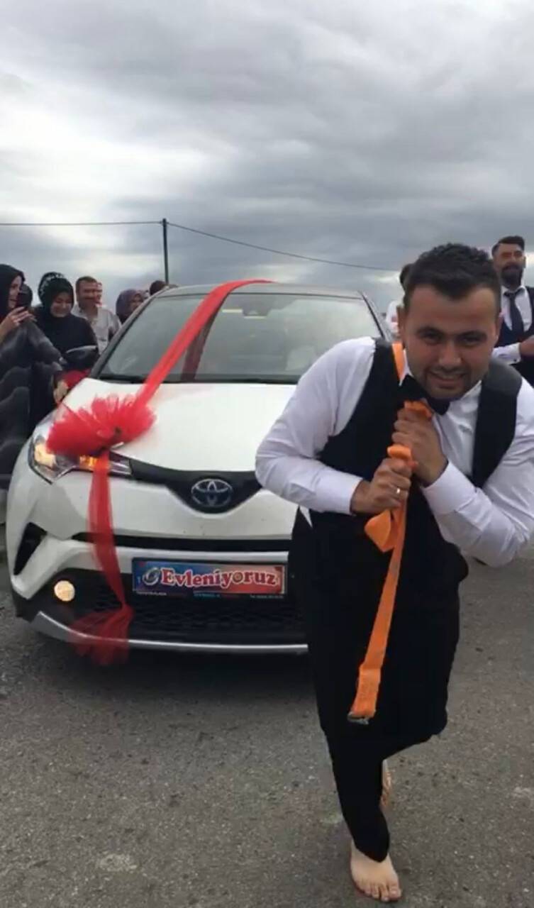 Damata işkence gibi adet