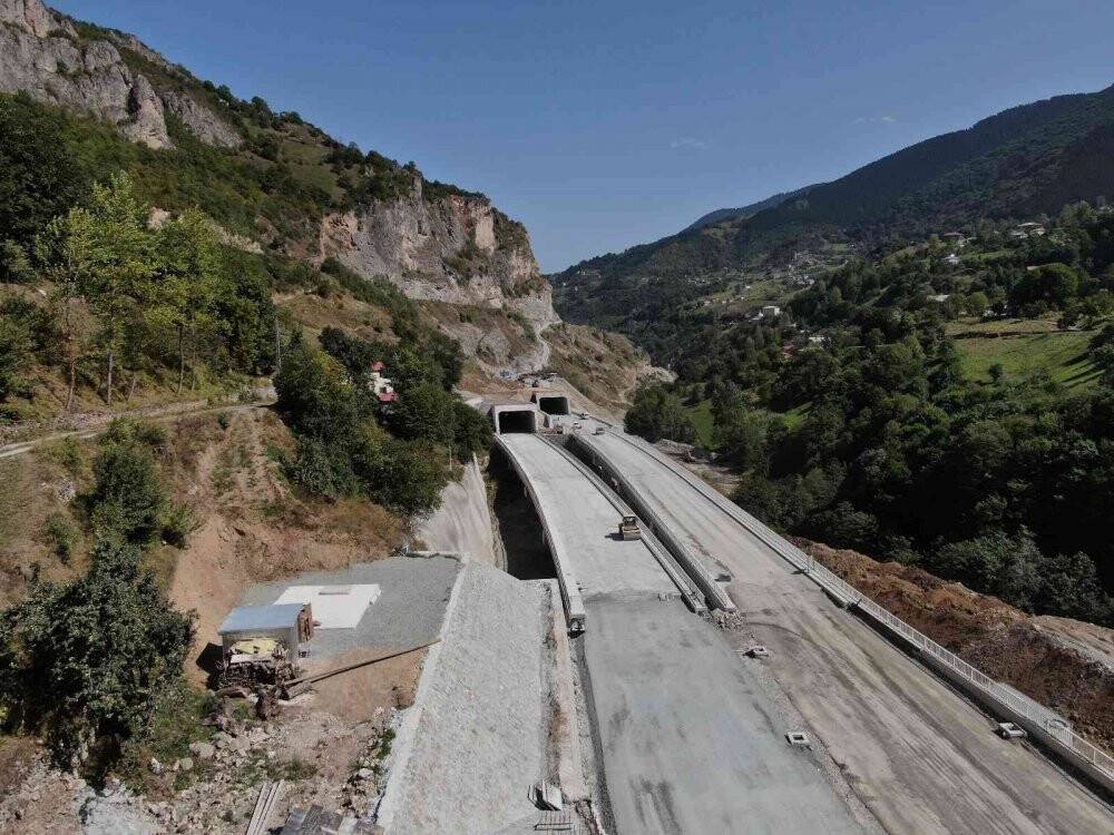 Türkiye'nin en uzun çift tüplü karayolu tünelinde geri sayım
