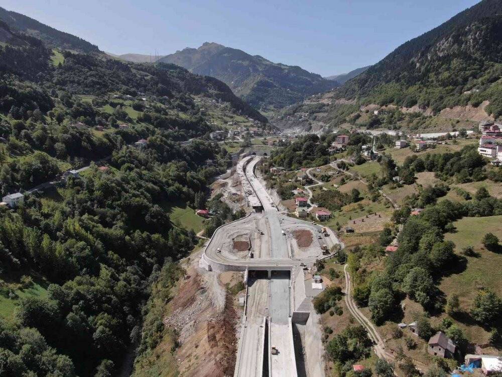 Türkiye'nin en uzun çift tüplü karayolu tünelinde geri sayım