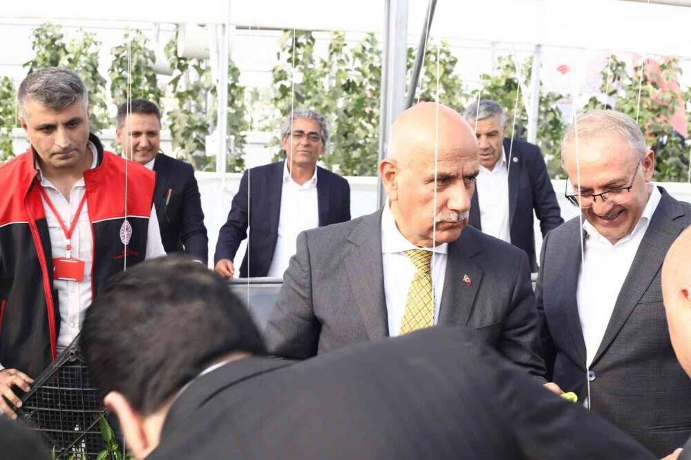 Bakan Kirişci: “Yılın ilk 8 ayında tarım ürünleri ihracatımız 21,5 milyar dolar”