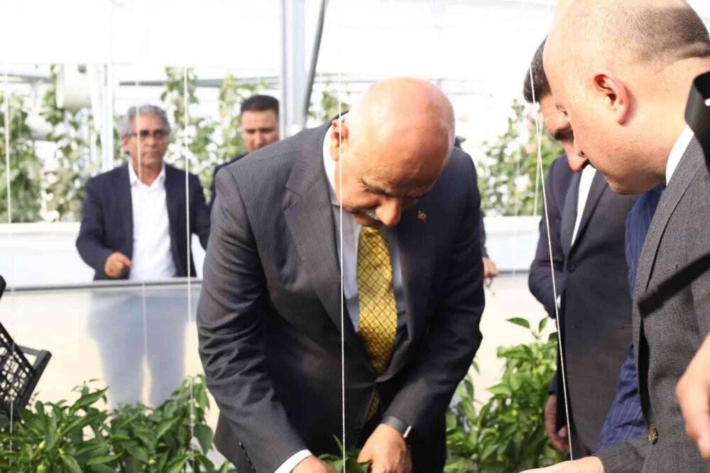 Bakan Kirişci: “Yılın ilk 8 ayında tarım ürünleri ihracatımız 21,5 milyar dolar”