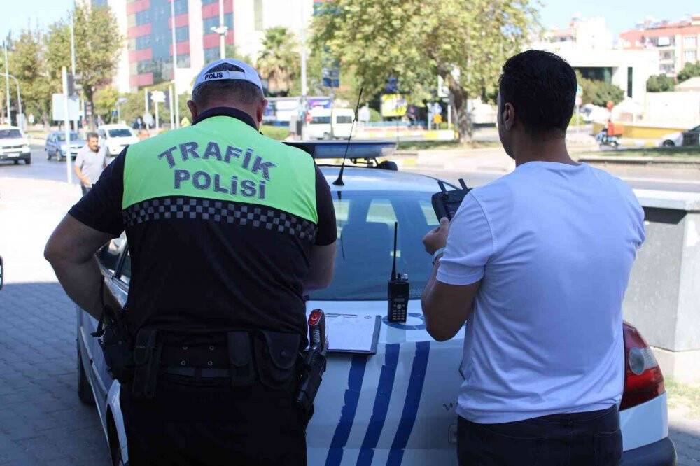 Drone destekli denetimlerde 1 saatte 31 araç cezadan kaçamadı