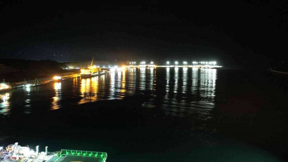 Karadeniz doğal gazının karaya taşınması için çalışmalar devam ediyor