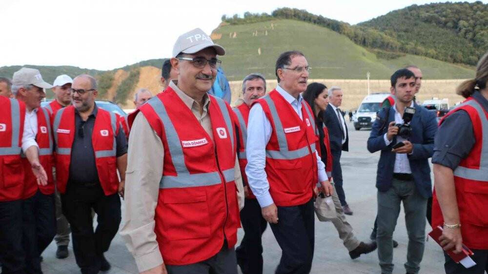 Karadeniz doğal gazının karaya taşınması için çalışmalar devam ediyor