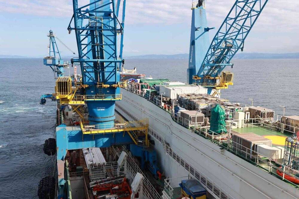 Karadeniz doğal gazının karaya taşınması için çalışmalar devam ediyor