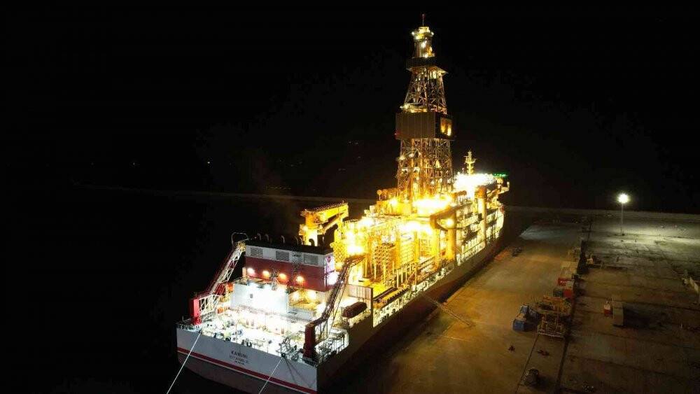 Karadeniz doğal gazının karaya taşınması için çalışmalar devam ediyor