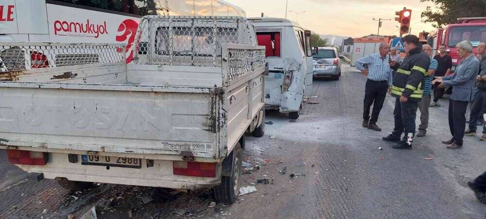 Zincirleme trafik kazası 1 ölü 6 yaralı