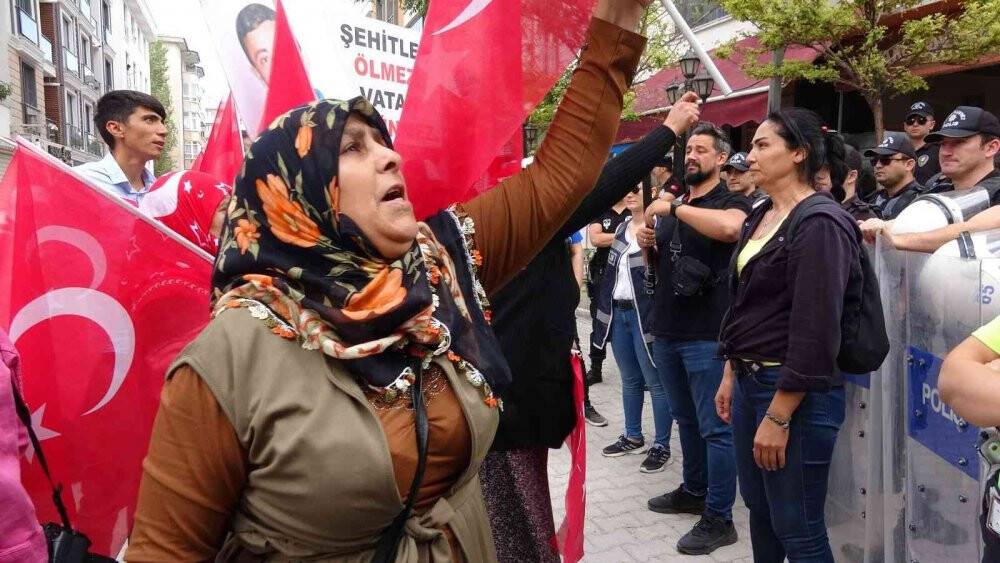 Ailelerin evlat nöbeti 45’inci haftasında