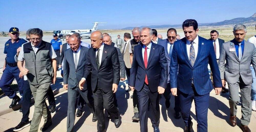 Bakan Kirişci helikopter enkazında incelemelerde bulundu