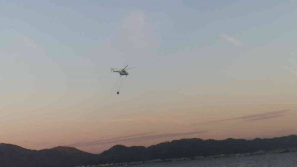 Marmaris’teki orman yangınına havadan söndürme çalışmaları başladı