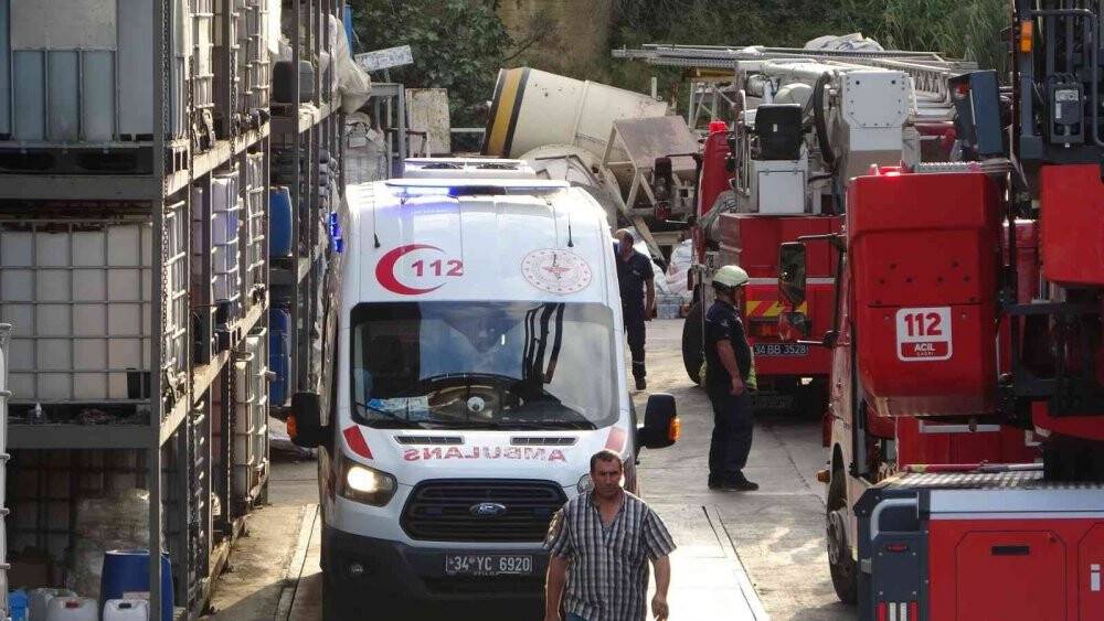 Tuzla’da kimya fabrikasında kazana düşen işçi hayatını kaybetti