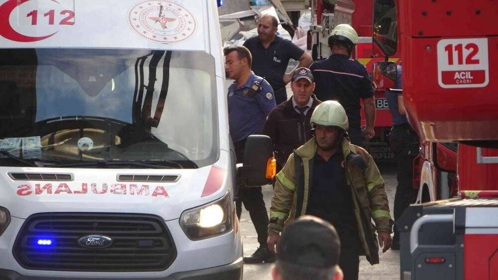 Tuzla’da kimya fabrikasında kazana düşen işçi hayatını kaybetti