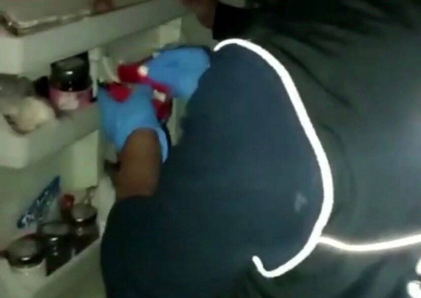 Evin bodrum katına kurduğu özel odalarda uyuşturucu üretiyordu