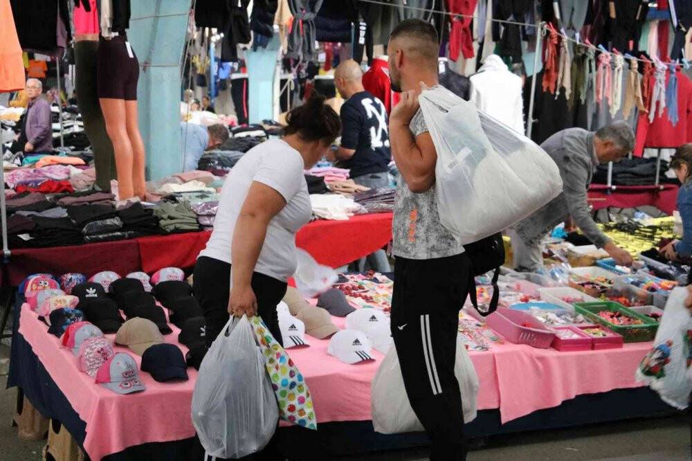 Bulgarlar bu kez Edirne’ye kışlık alışverişi için akın ediyor