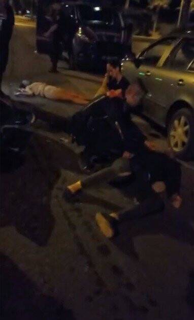 Yeni aldığı otomobili yol kenarına çekip içinde uyurken neye uğradığını anlamadı