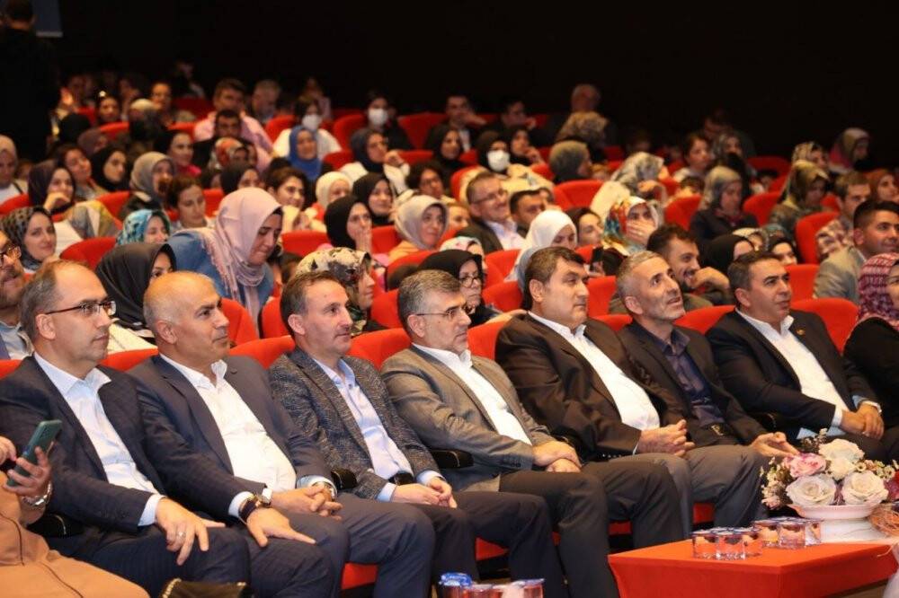 Neşet Ertaş vefatının 10. yılında Sultanbeyli’de anıldı