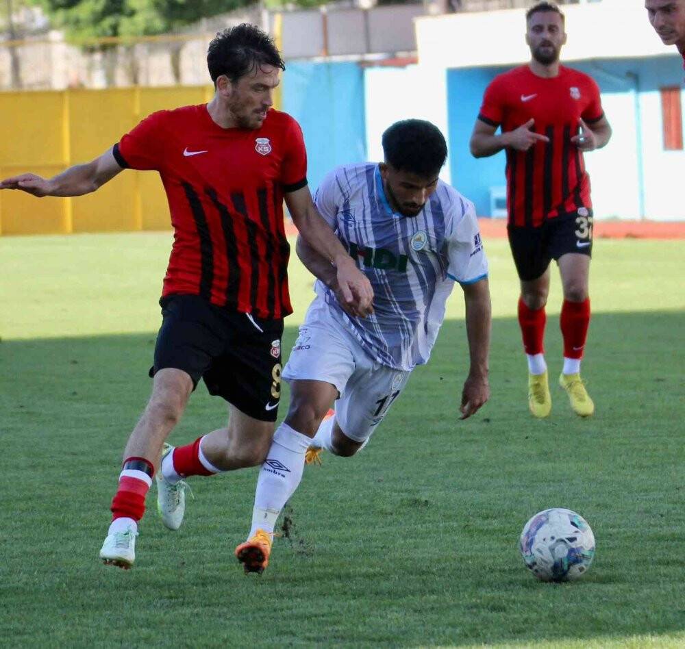 TFF 2. Lig: Pazarspor: 0 - Kastamonuspor: 1