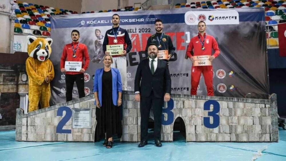 70 ülkeden sporcunun katıldığı karate şampiyonasında madalyalar sahiplerini buldu