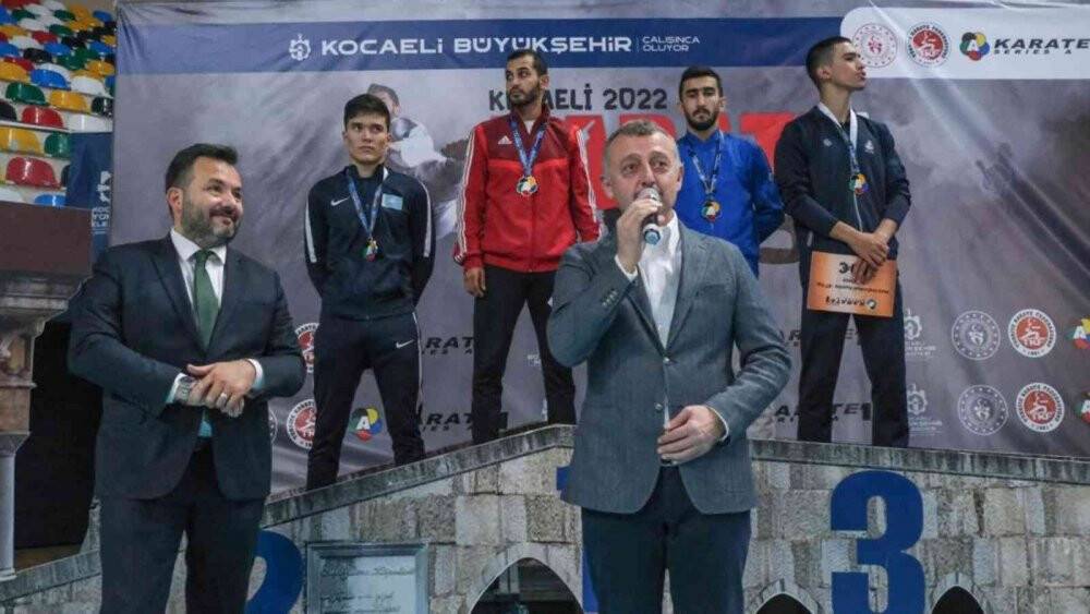 70 ülkeden sporcunun katıldığı karate şampiyonasında madalyalar sahiplerini buldu