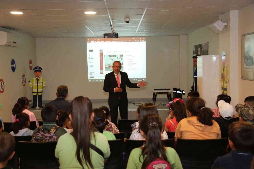 MEGA yeni dönem eğitimleri başladı