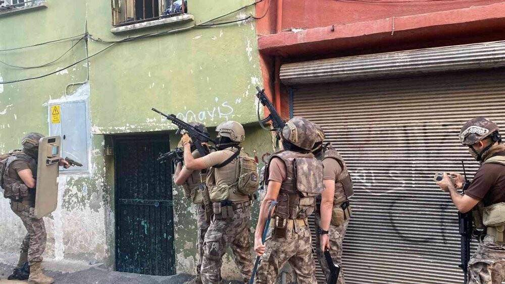 Mersin’de DEAŞ’a şafak operasyonu: 10 gözaltı kararı