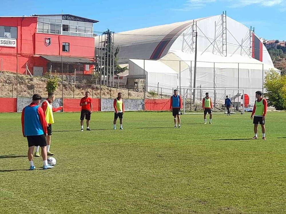 Uşakspor kötü gidişe Arguvan maçıyla dur demek istiyor