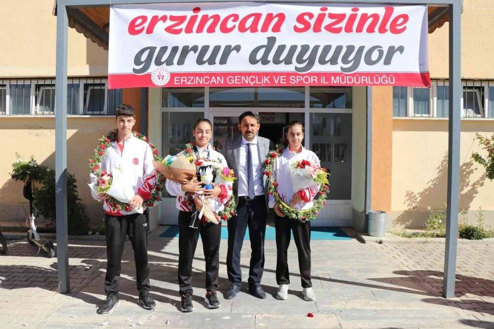 Avrupa şampiyonu Aleyna coşku ile karşılandı