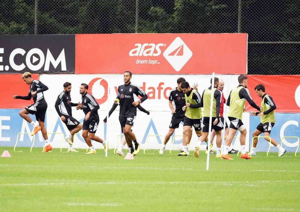 Beşiktaş’ta derbi hazırlıkları sürüyor