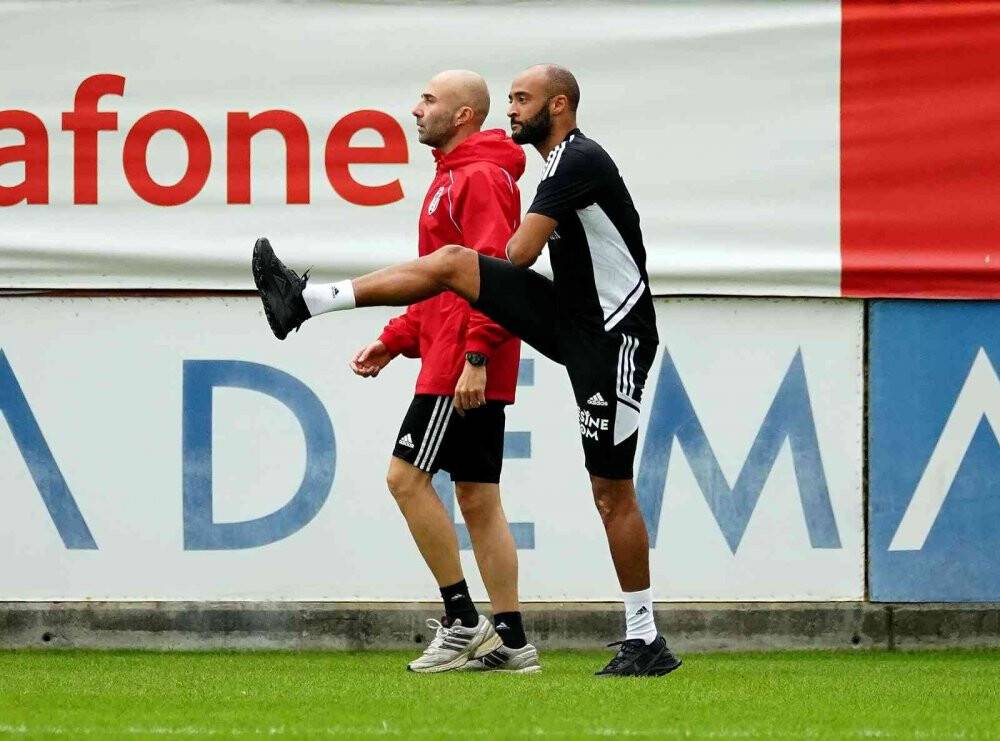 Beşiktaş’ta derbi hazırlıkları sürüyor