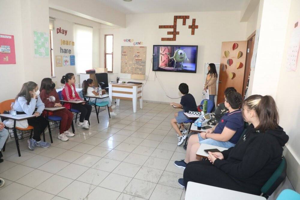 Dil Evi’nde İngilizce’yi yaşayarak öğreniyorlar