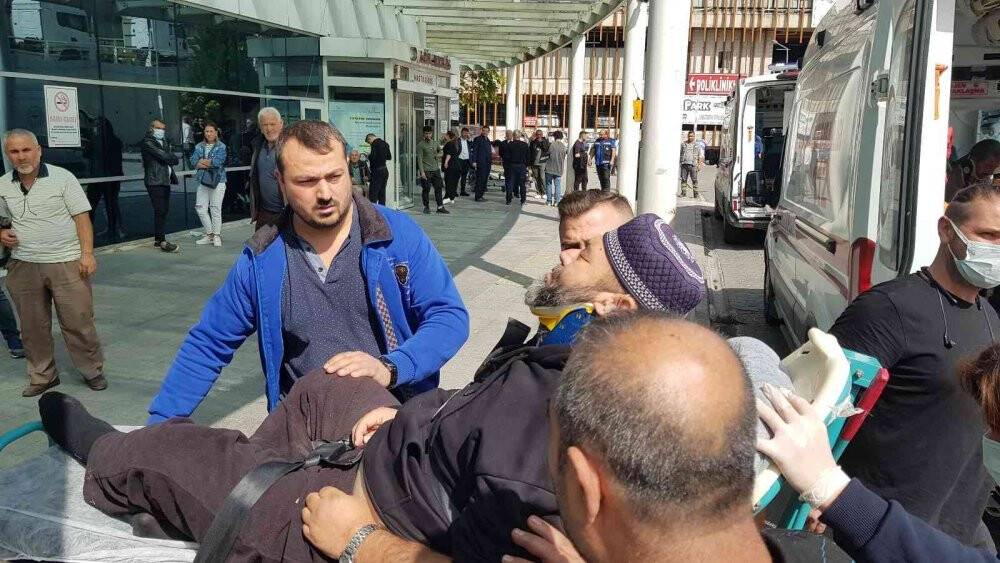 Karabük’te iki otomobil çarpıştı: 1 ölü 6 yaralı