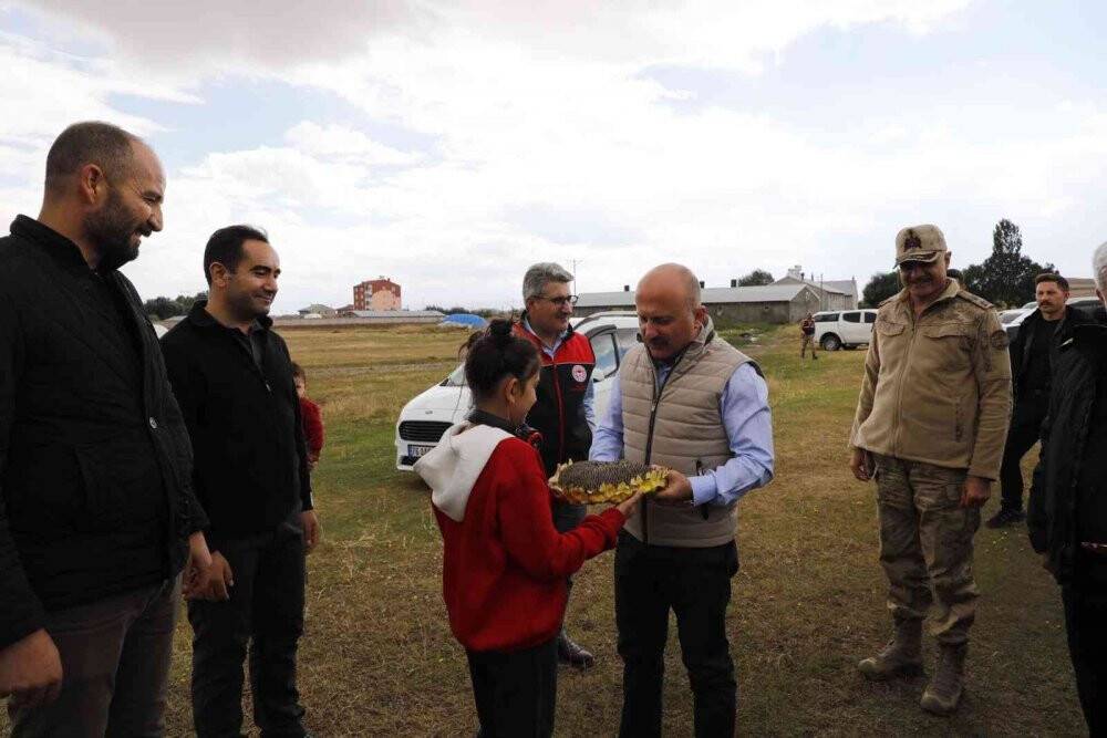 Ağrı’da ayçiçeği üreticiliği yaygınlaşıyor