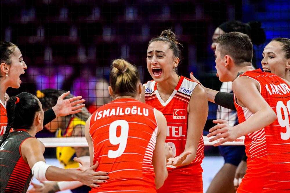 Filenin Sultanları, Dominik Cumhuriyeti’ni 3-2 mağlup etti