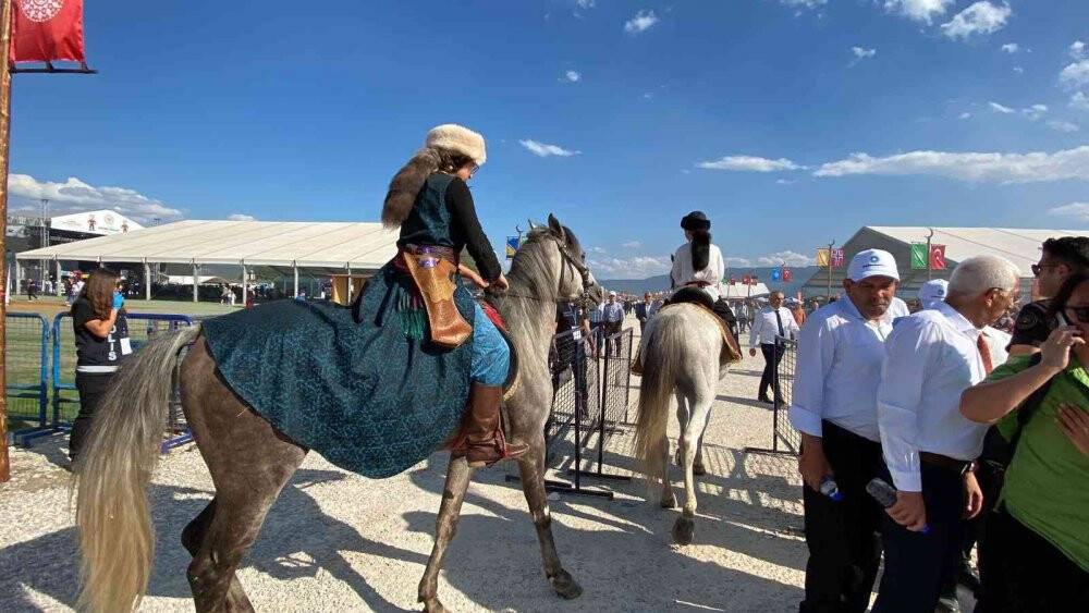 Türk Yıldızları, 4. Dünya Göçebe Oyunları’nda nefesleri kesti